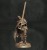 Figurka fantasy przedstawiająca opancerzonego berserkera z mieczem w bojowej pozie. Szczegółowa zbroja, dynamiczna kompozycja i epicki klimat czynią ją idealną do gier RPG, dioram i kolekcji o tematyce bitewnej.
