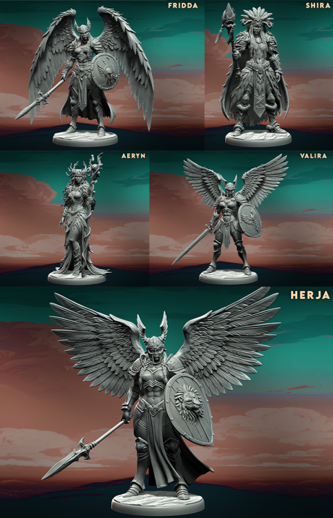 Zestaw 5 wojowniczek fantasy z serii Valkyrie Champions. Figury w dynamicznych pozach, z bronią i zbrojami, idealne do gier RPG, dioram i kolekcji. Heroiczna estetyka, mitologiczna aura, wysoka jakość wykonania.